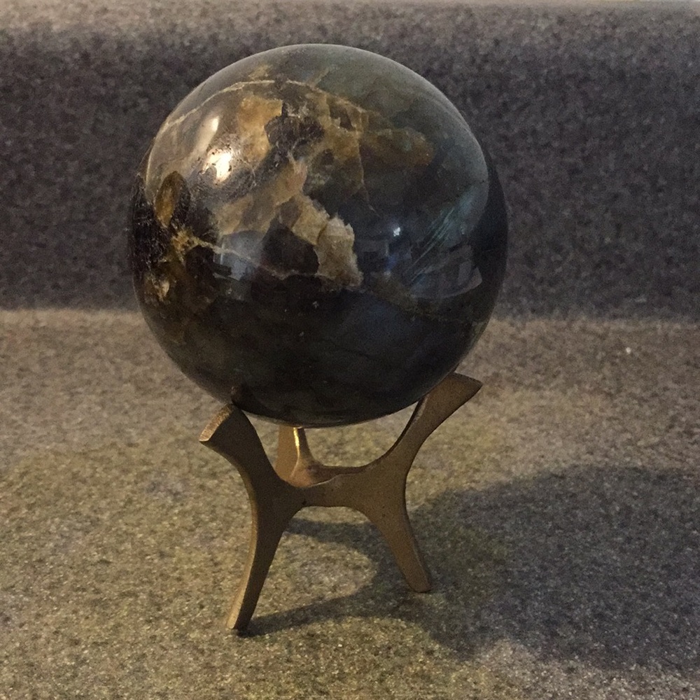 Gorgeous Black and Amber Marble w/ Brass Stand